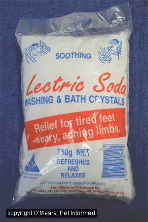 These are washing soda crystals, also called Lectric Soda Crystals, and they contain the active ingredient: sodium carbonate. They can be given to dogs and cats to make them vomit.